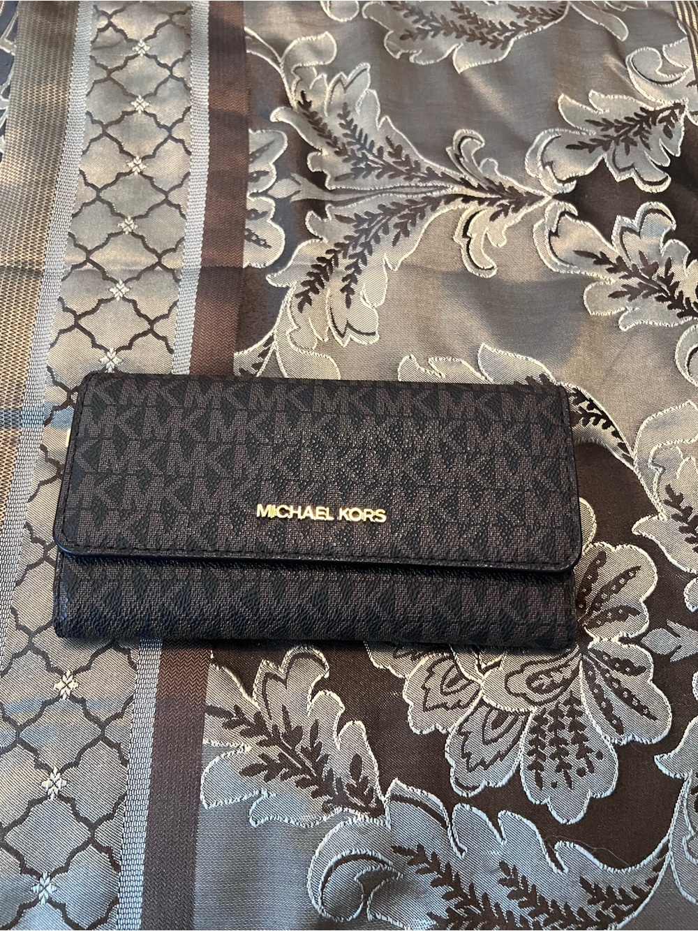 Michael Kors Black Signature MK Continental Wallet